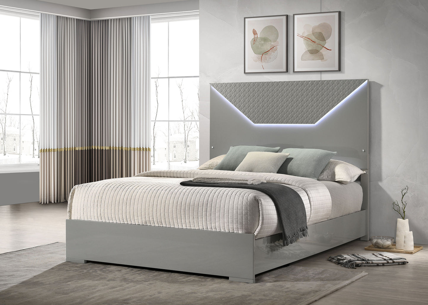 Ives Eastern King & Queen Bed