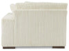 Lindyn Sectional