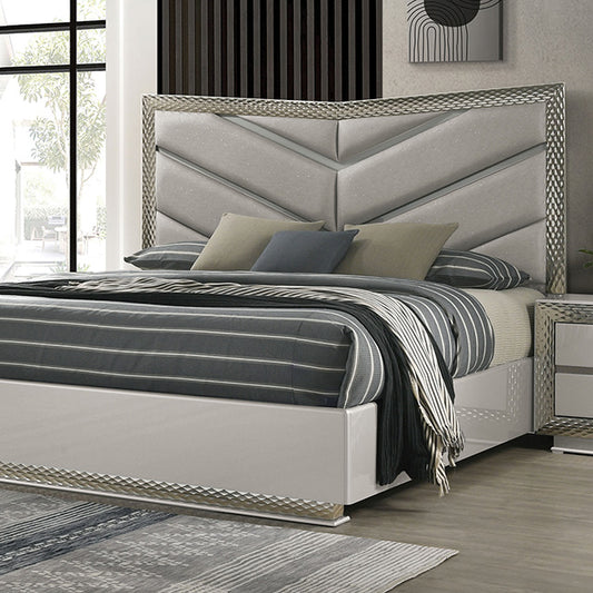 Ventnor E.King & Queen Bed